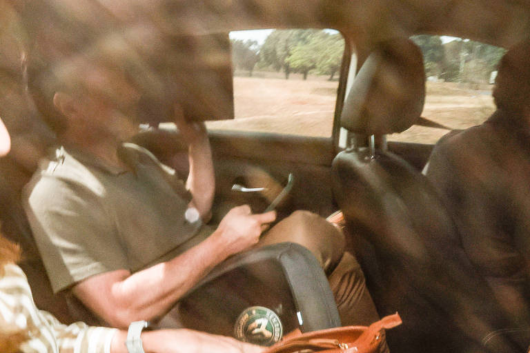 Marcos do Val foi abordado pela PF na saída de avião e reclamou de perseguição de Moraes