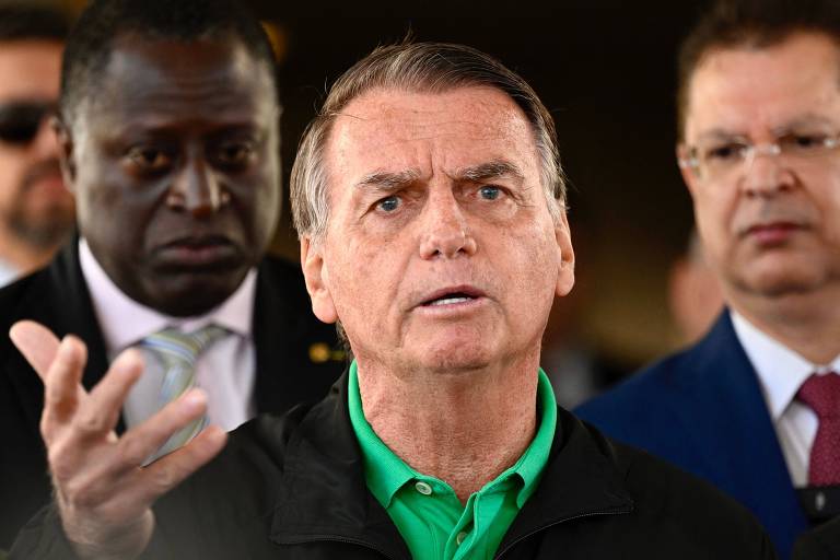 Prisão domiciliar de Bolsonaro é revanchismo e fim da democracia, dizem aliados no Congresso