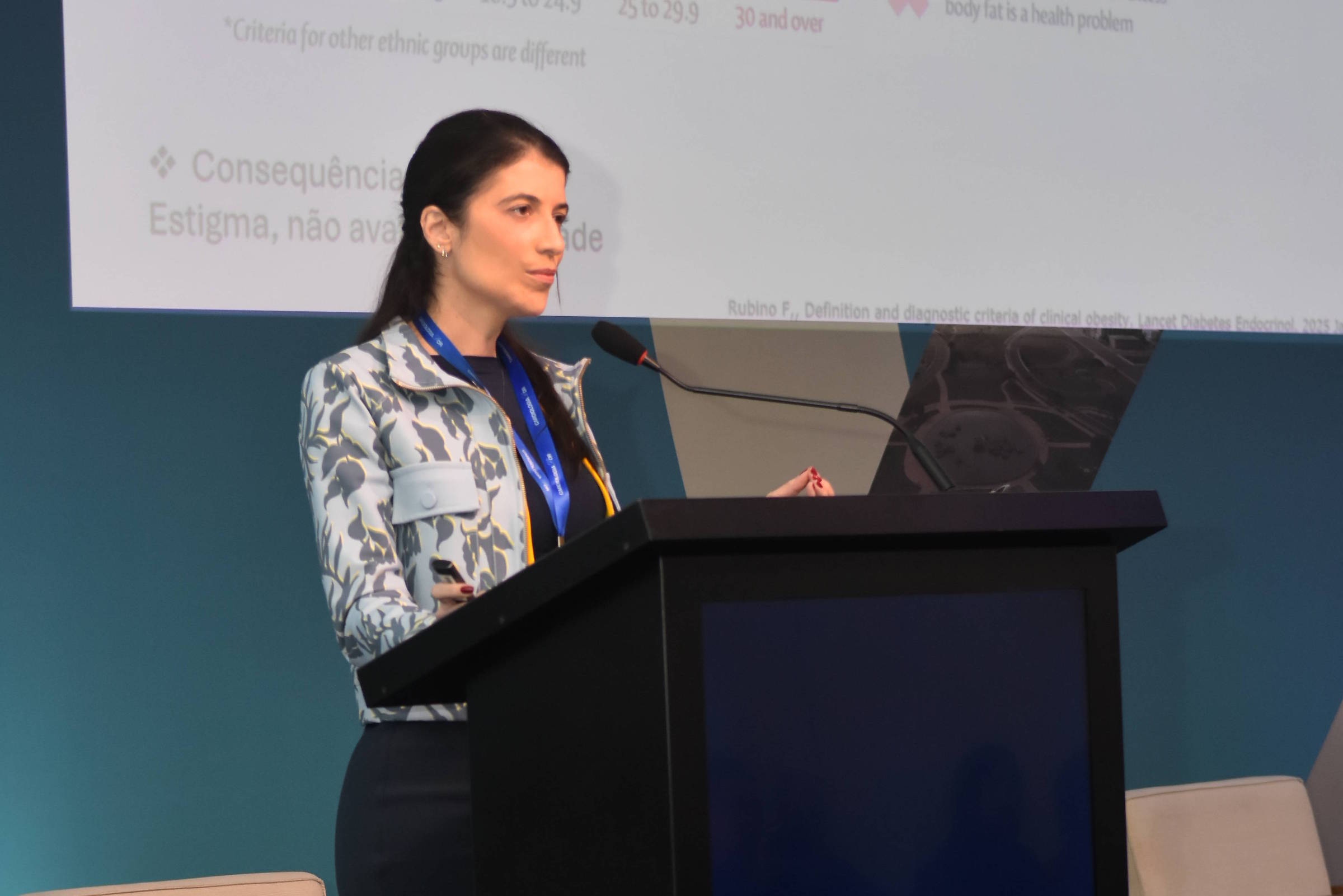 Tratamento da obesidade está envolto por desinformação e modismo, diz diretora da Abeso