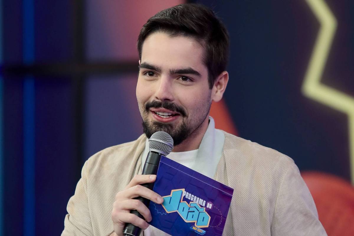 Com baixo ibope no SBT, filho de Faustão faz demissão em massa no seu programa