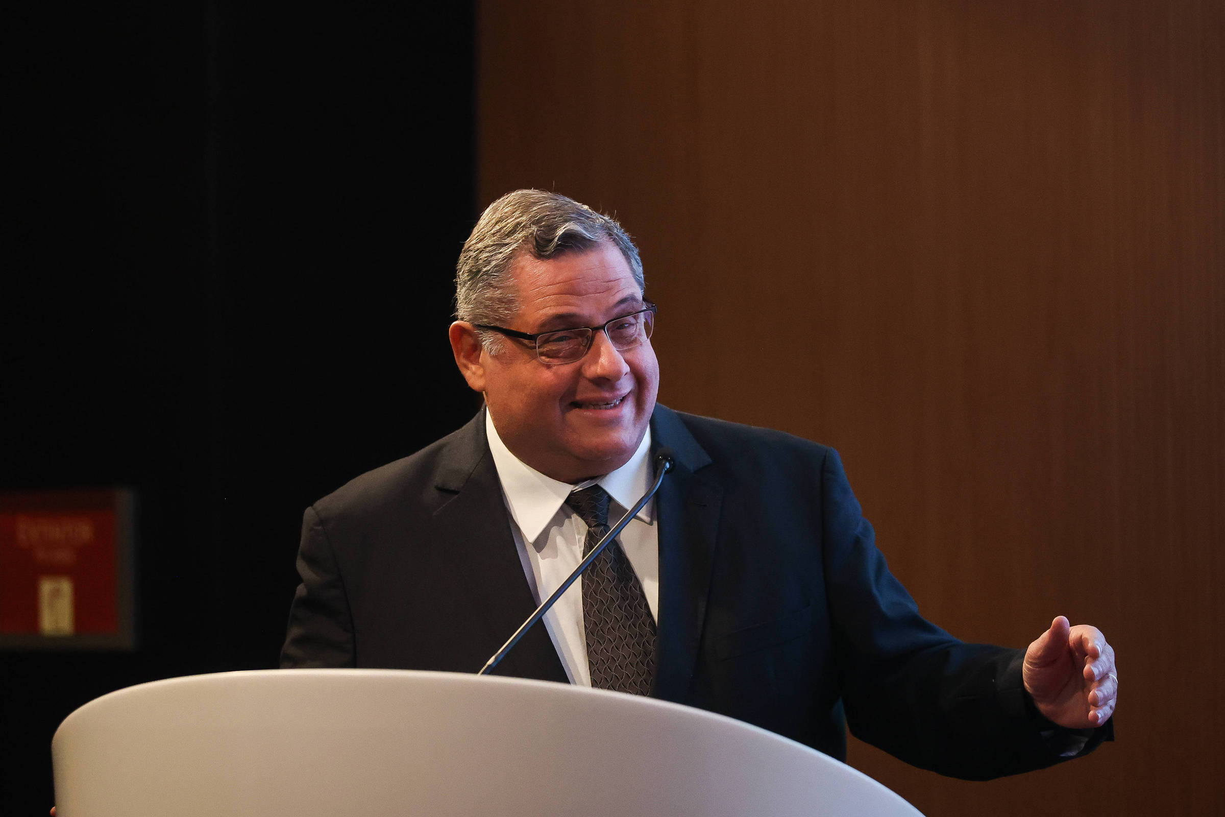 Avanços em oncologia no Brasil esbarram em prevenção e diagnóstico, diz professor da USP