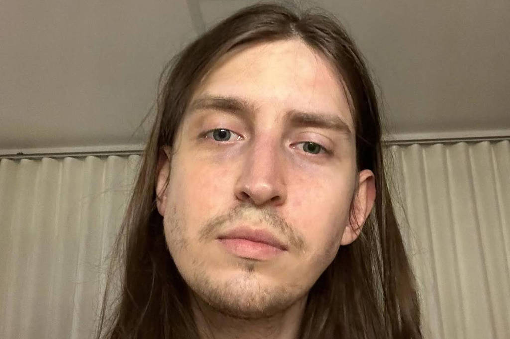 Quem é Felca, influenciador que bomba com vídeo sobre adultização de crianças nas redes sociais