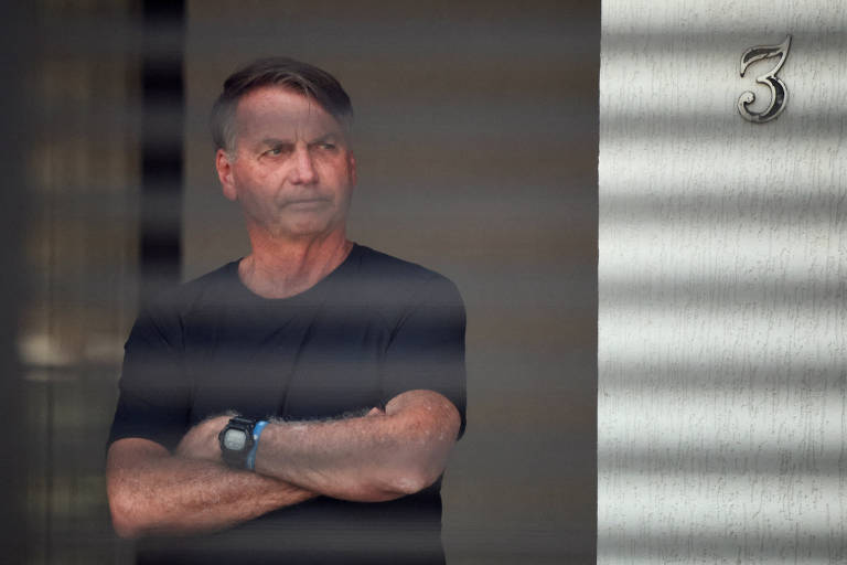 Mensagens desmoralizam Bolsonaro, mostram poder de Malafaia e reforçam dilema de Tarcísio