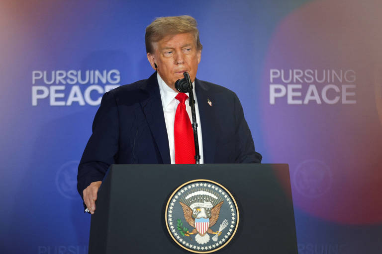 Trump compra mais de US$ 100 mi em títulos durante seu mandato, mostra declaração