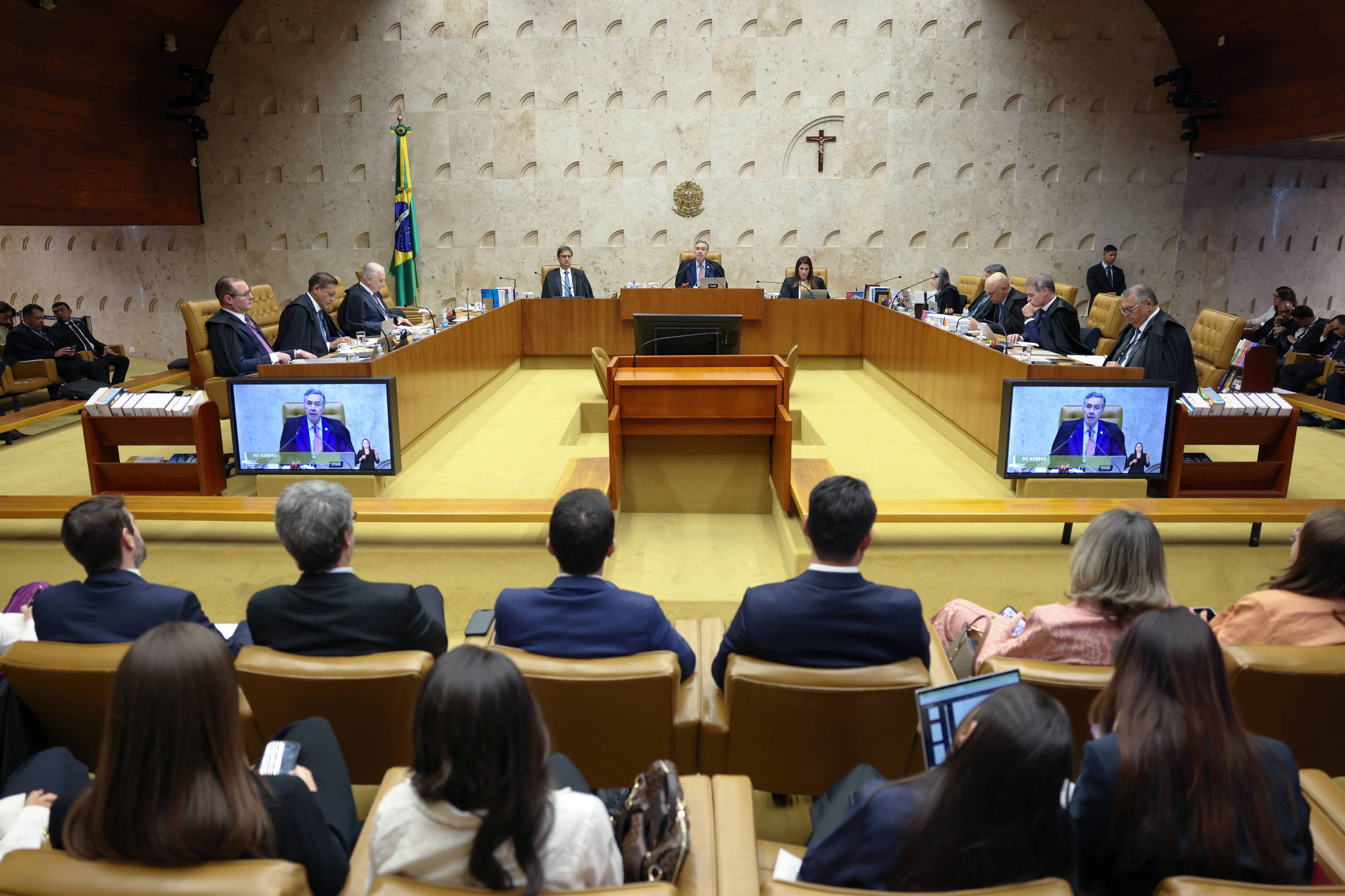 STF derruba leis municipais que vedam menções a gênero e orientação sexual no currículo escolar