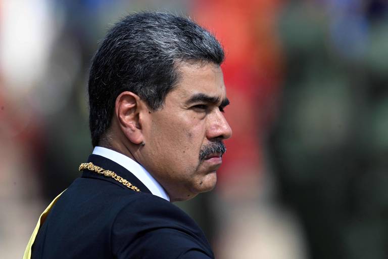 Presidentes reagem a envio de navios de guerra por Trump à costa da Venezuela