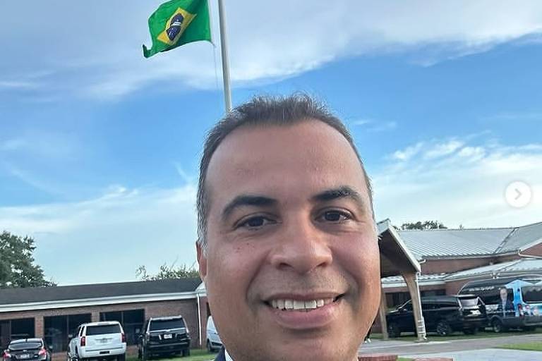 Deputado do PL usa verba pública para participar de inauguração de igreja nos EUA