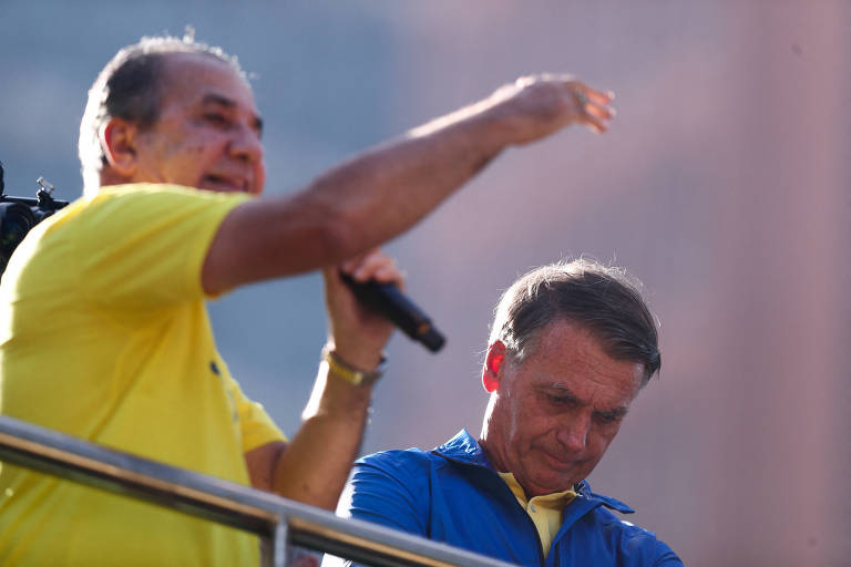 Bolsonaristas atacam Moraes após indiciamento de Jair e Eduardo e operação contra Malafaia