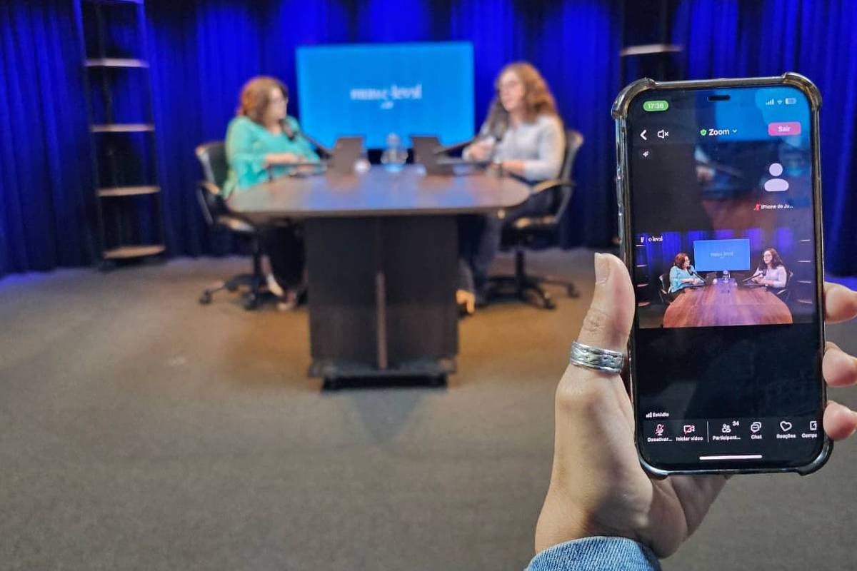 C-Level Call desta quinta (30) debate guerra dos chips e negociação entre Brasil e EUA; veja como participar