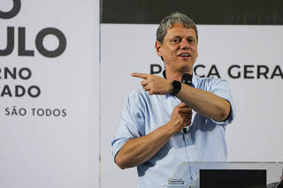 Tarcísio evita Lula