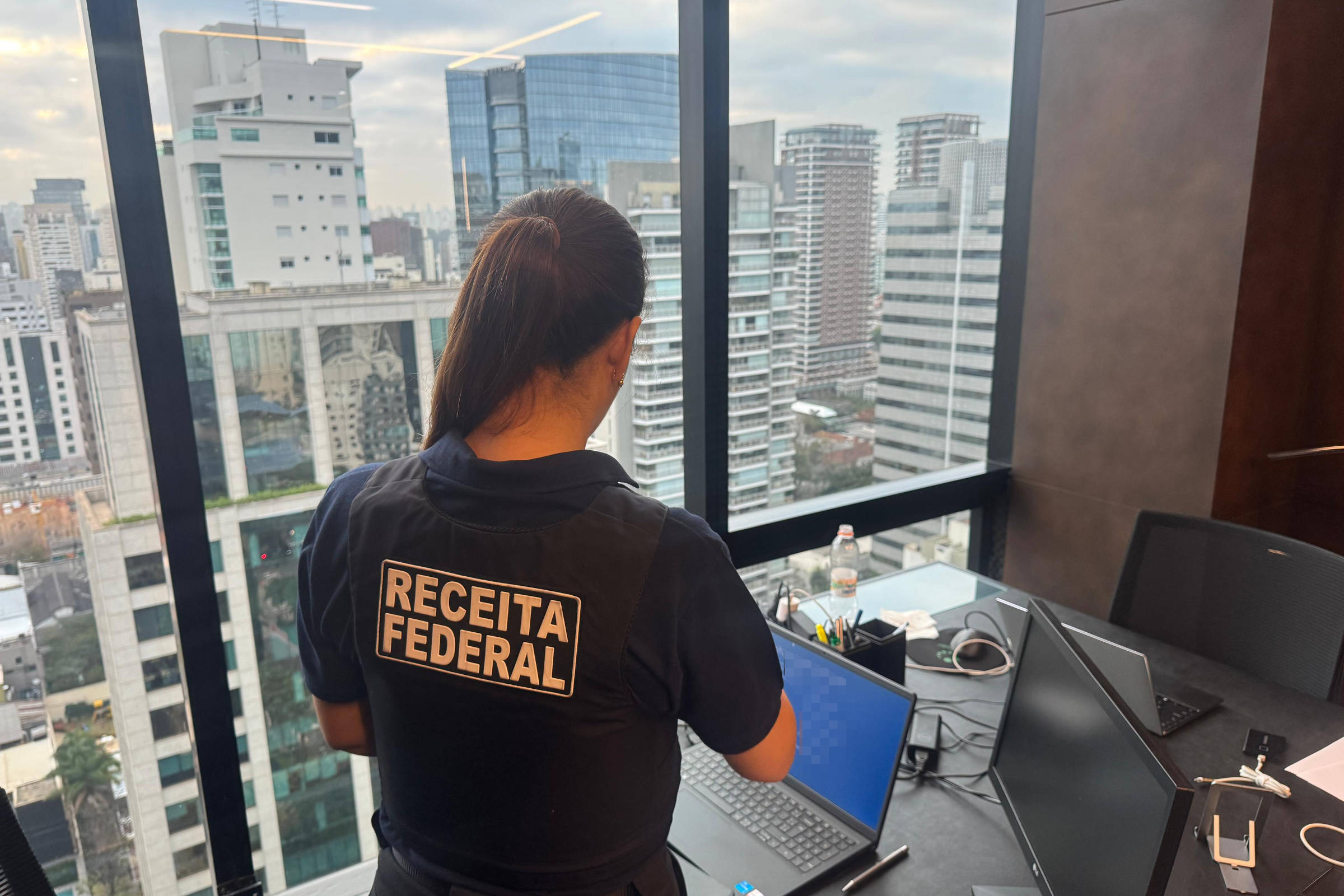 Coaf recorre a servidores cedidos por estados e investe em IA para combater lavagem de dinheiro