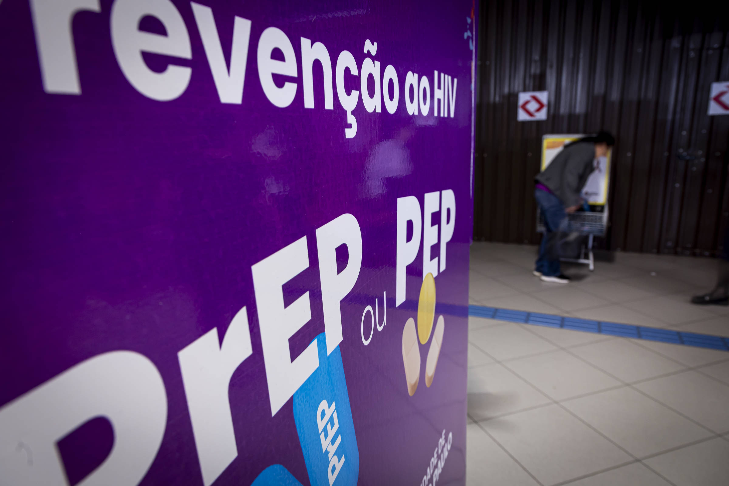 Janaina Paschoal associa uso de PrEP a aumento de casos de sífilis
