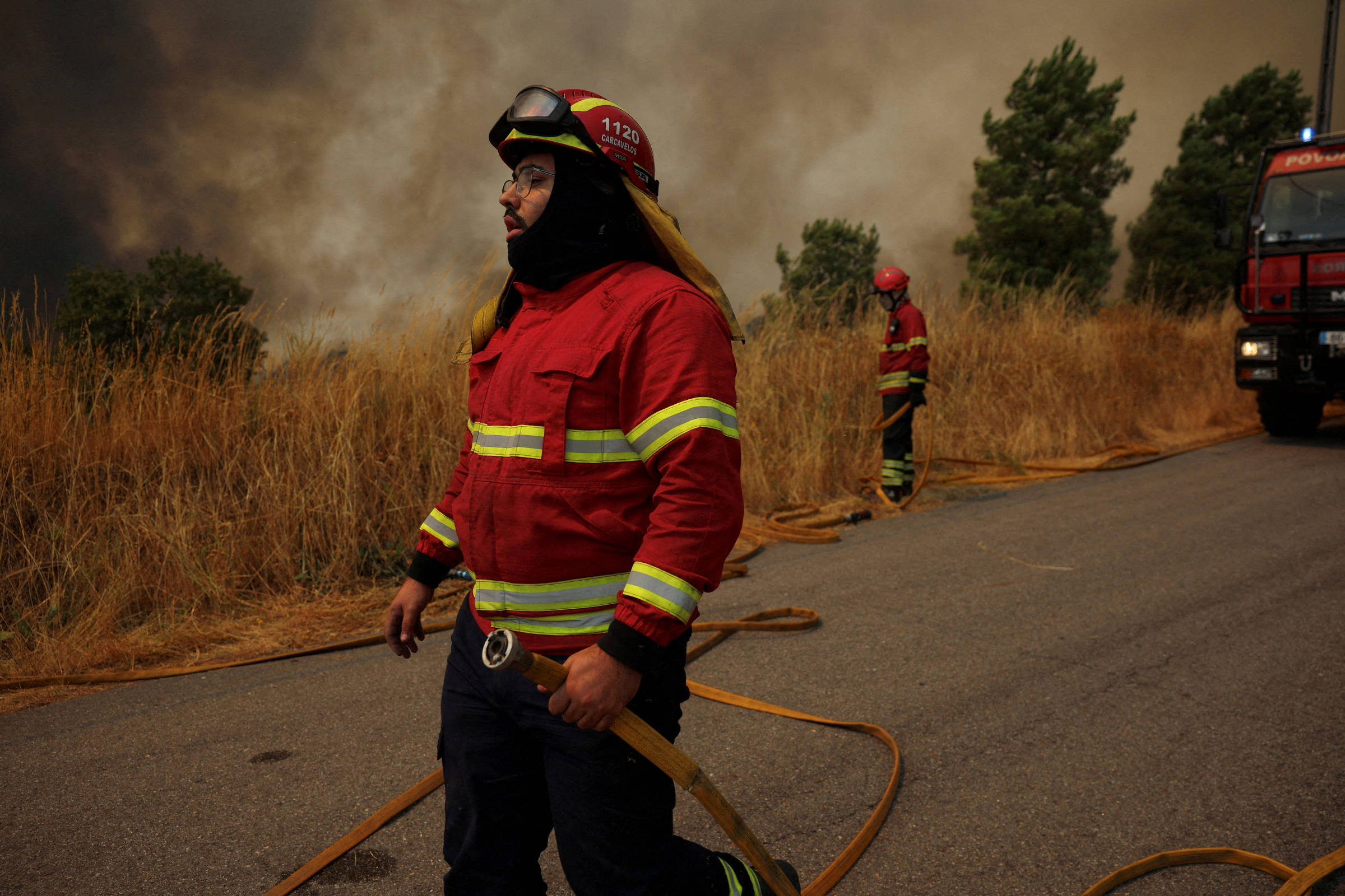 Crise climática tornou 40 vezes mais provável a condição para o incêndio florestal recorde em Espanha e Portugal