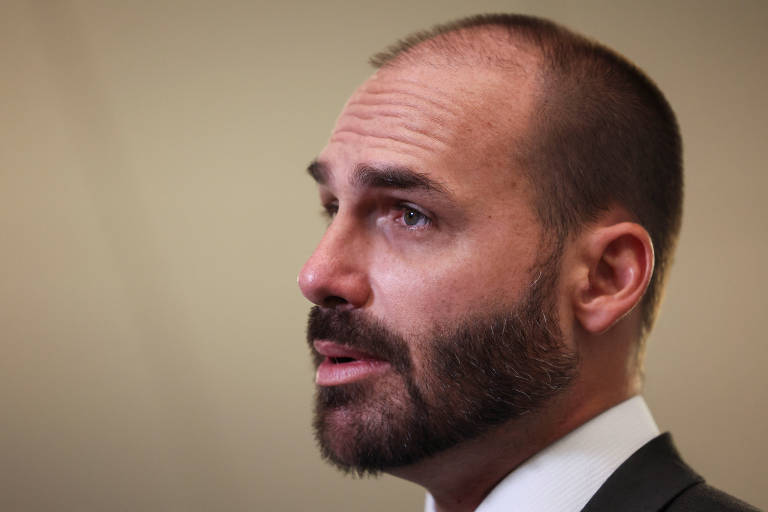 Centrão critica planos presidenciais de Eduardo Bolsonaro - 23/09/2025 - Mônica Bergamo - Folha