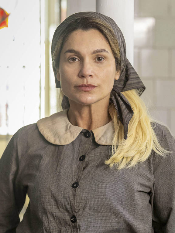 Sandra ( Flavia Alessandra ). *** Local Caption *** Cap 2 ? cena 17 ?