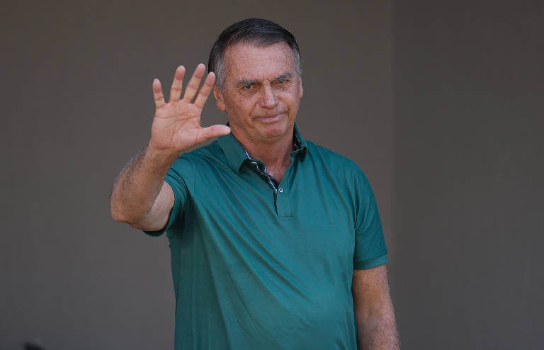 Flávio diz que pai está de cabeça erguida, defende anistia ampla e fala em união da direita em 2026