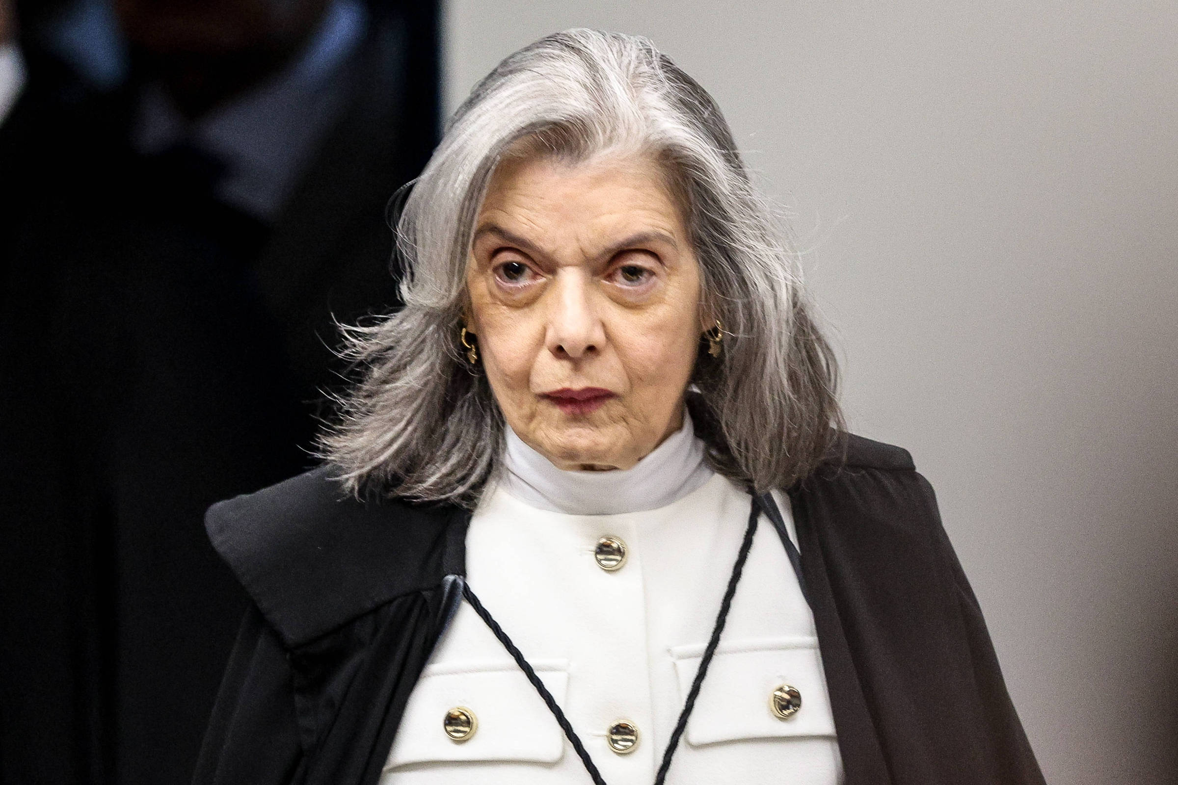 Lula não prioriza mulher para o STF