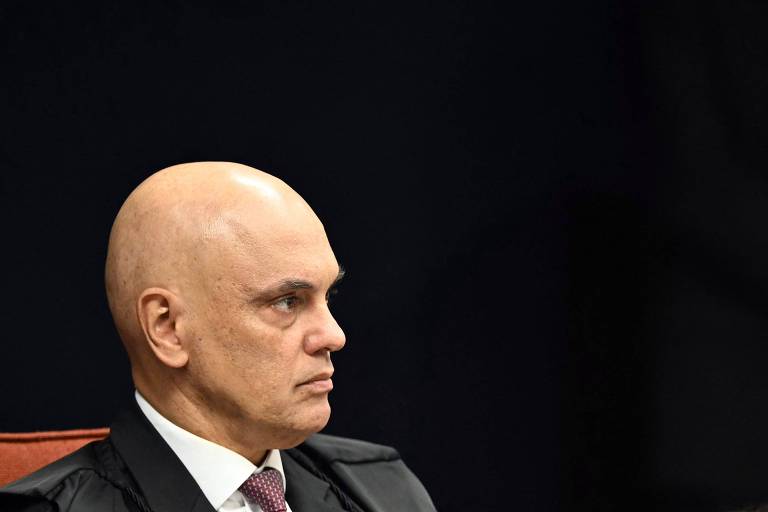 Datafolha: Prisão de Bolsonaro tem apoio de 50% e oposição de 43%