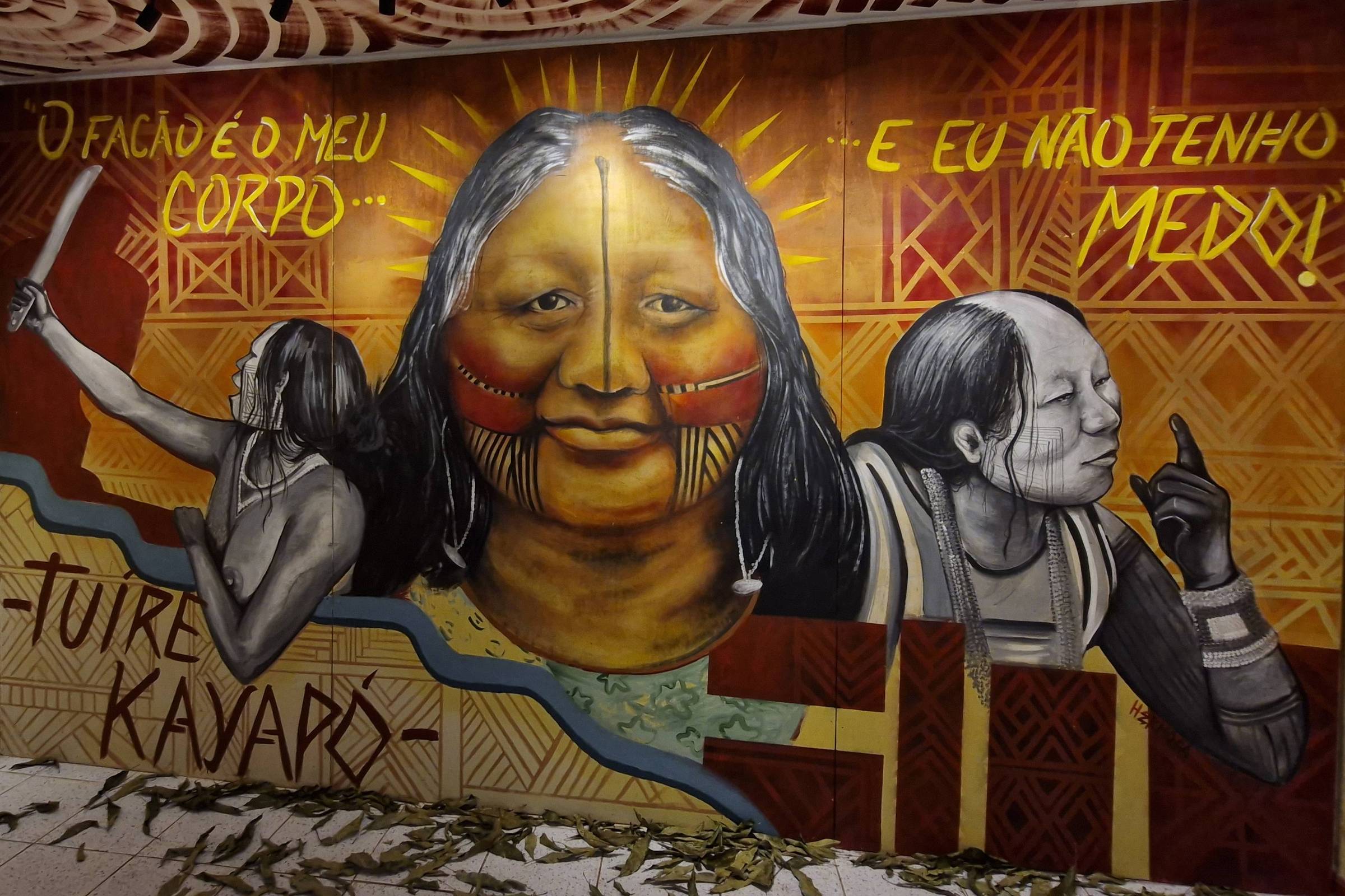 Exposição em Belém celebra legado da ativista indígena Tuíre Kayapó, símbolo da luta contra Belo Monte