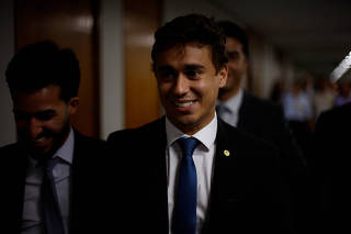 NIKOLAS FERREIRA FALA À FOLHA