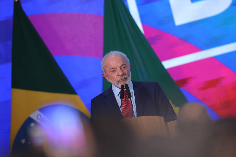 Lula diz que vetará anistia a Bolsonaro se Congresso aprovar projeto