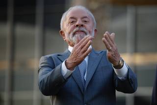 LULA E LEWANDOWSKI