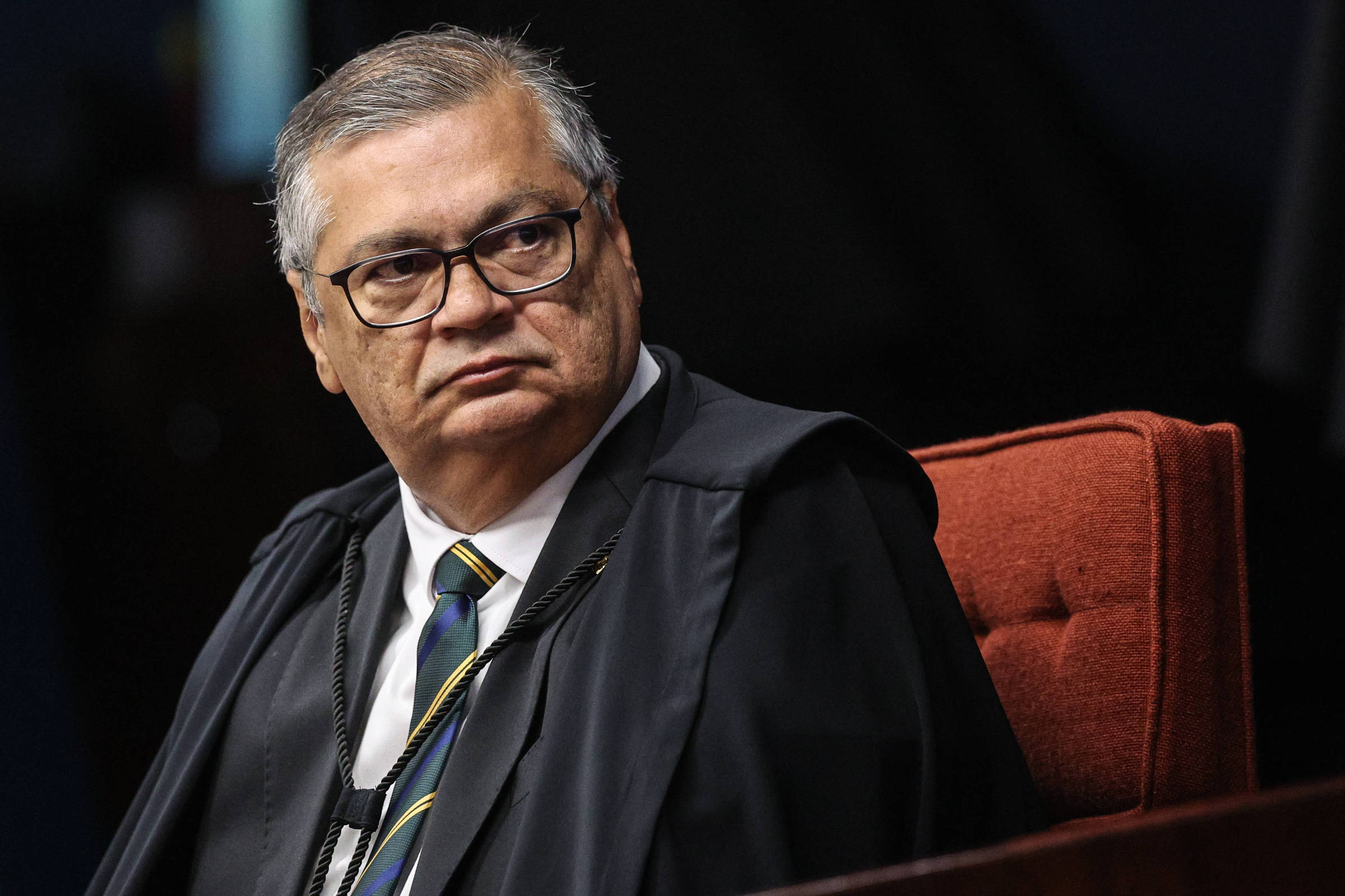 PF analisa emendas de 92 políticos por ordem de Dino e pode abrir novos inquéritos