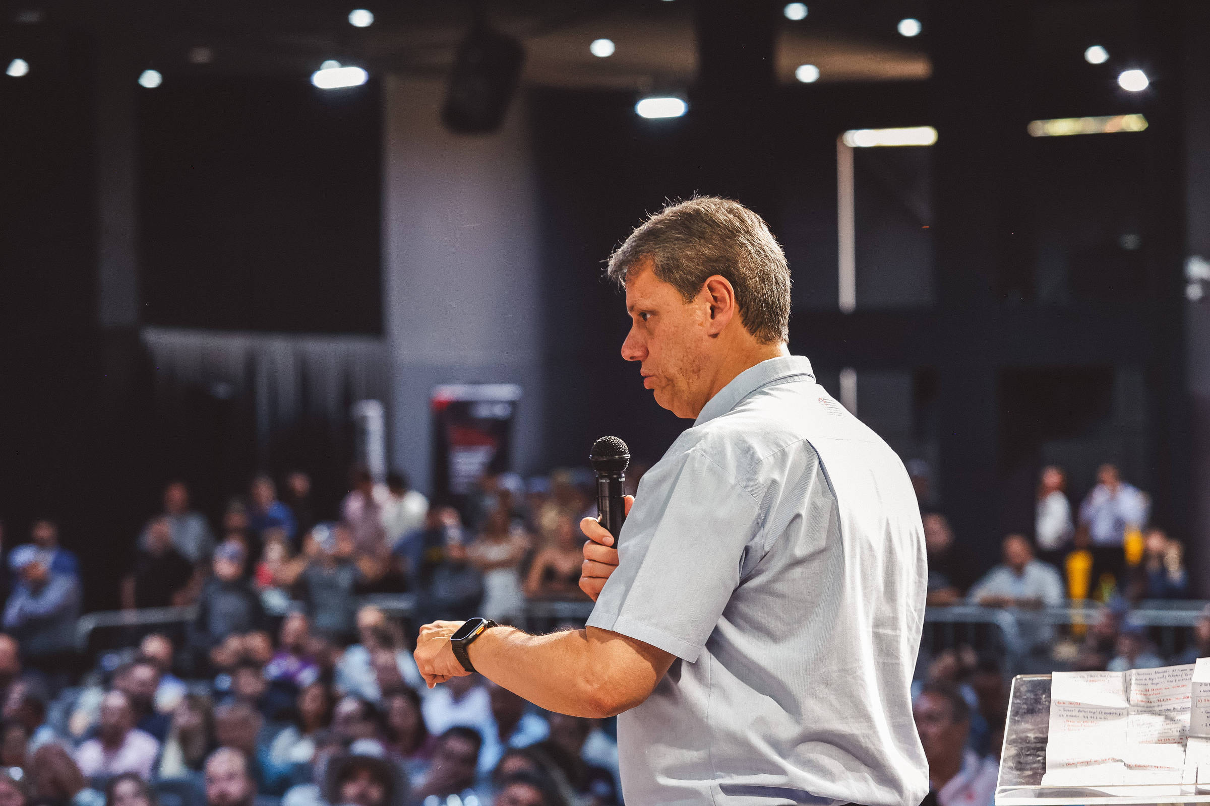 Gestão Tarcísio tira Sabesp do foco e tenta evitar que crise hídrica gere desgaste eleitoral