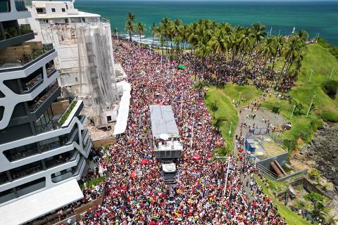 Manifestantes vão às ruas em 23 capitais contra a PEC da Blindagem e anistia