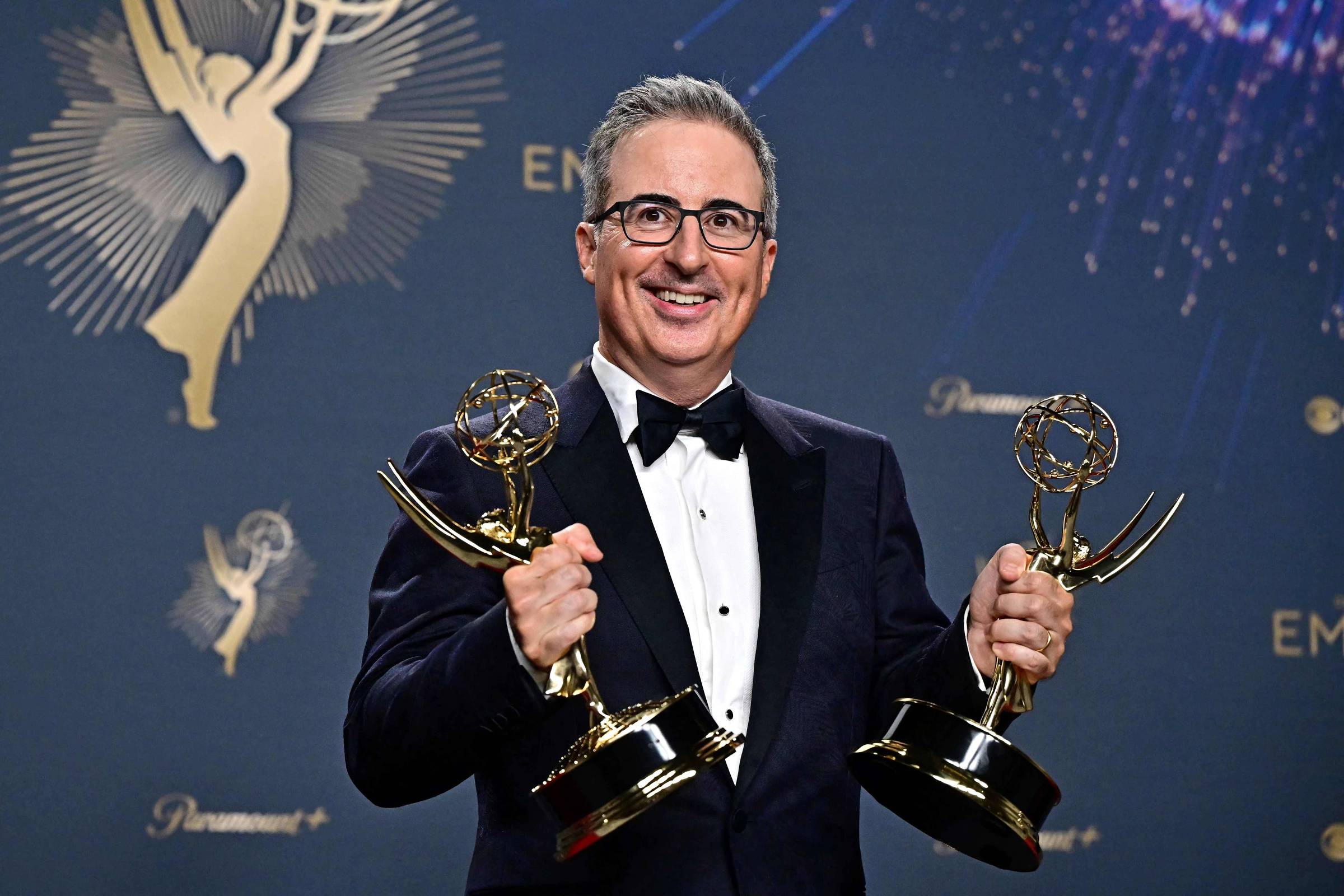 Trump pode fazer muito pior do que tirar um talk show do ar, afirma John Oliver