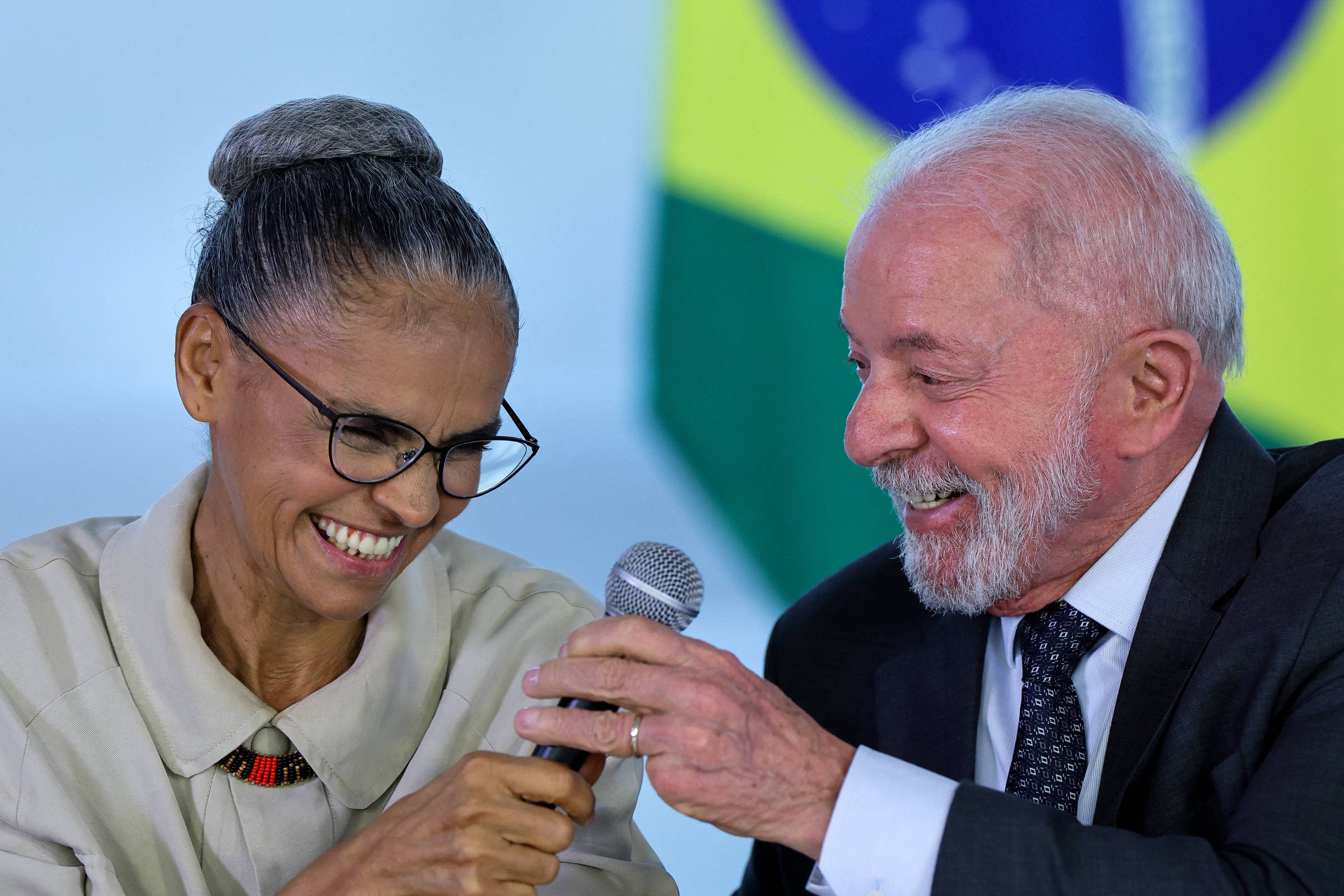 Brasil dribla Trump e fecha acordo com Califórnia para mercado de carbono e transição energética