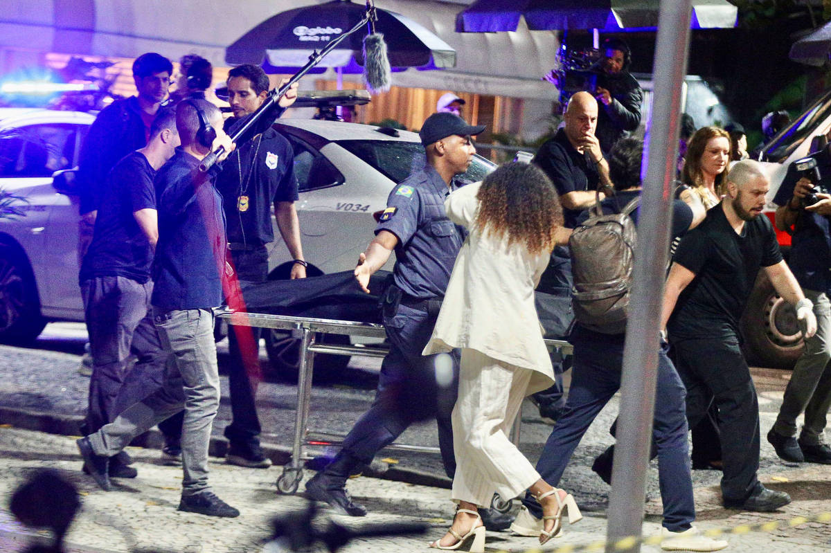 'Vale Tudo': Amigas flagram gravação da cena da morte de Odete Roitman e entregam nova suspeita