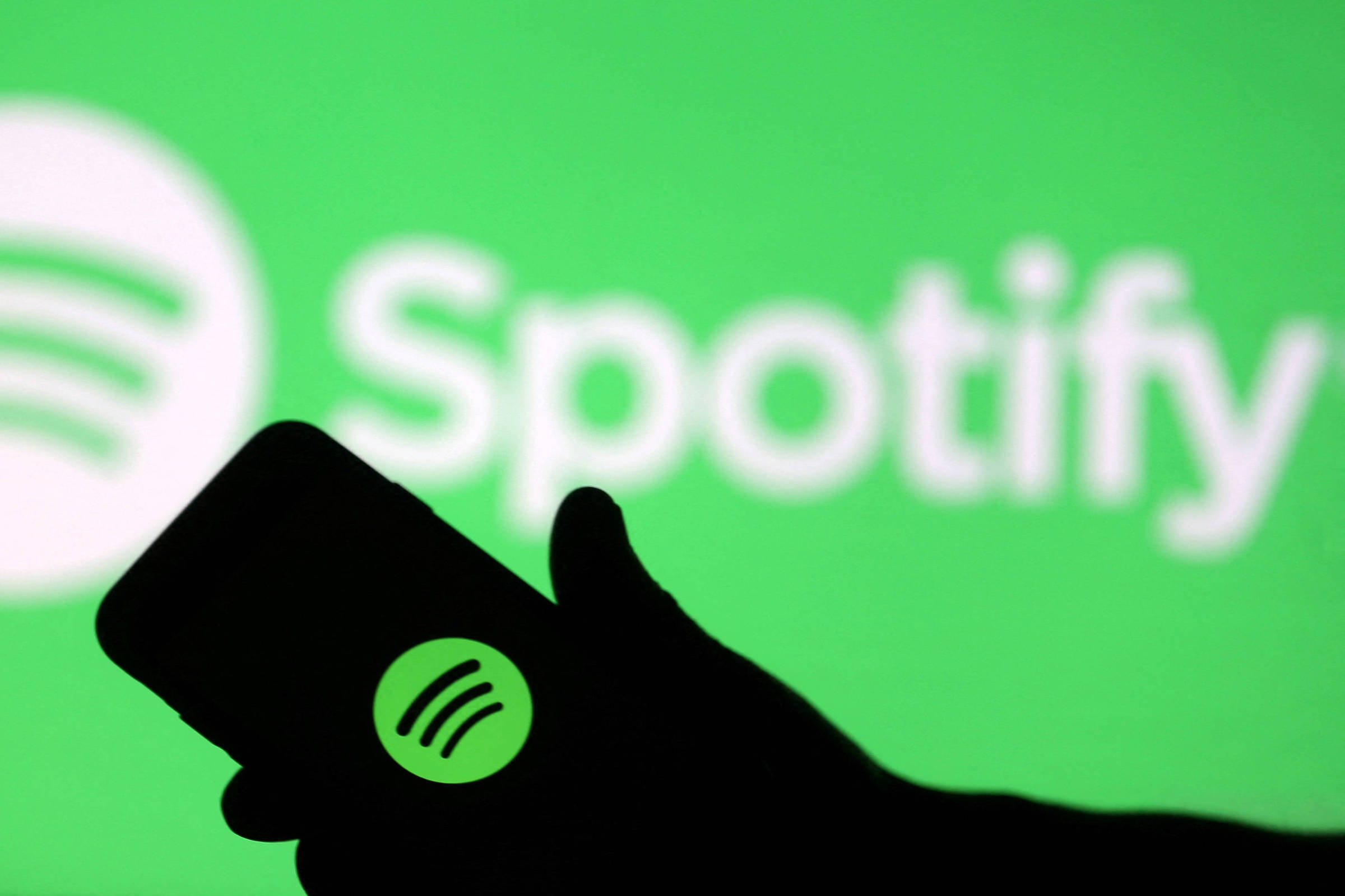 Spotify endurece regras para músicas produzidas com IA; veja o que muda