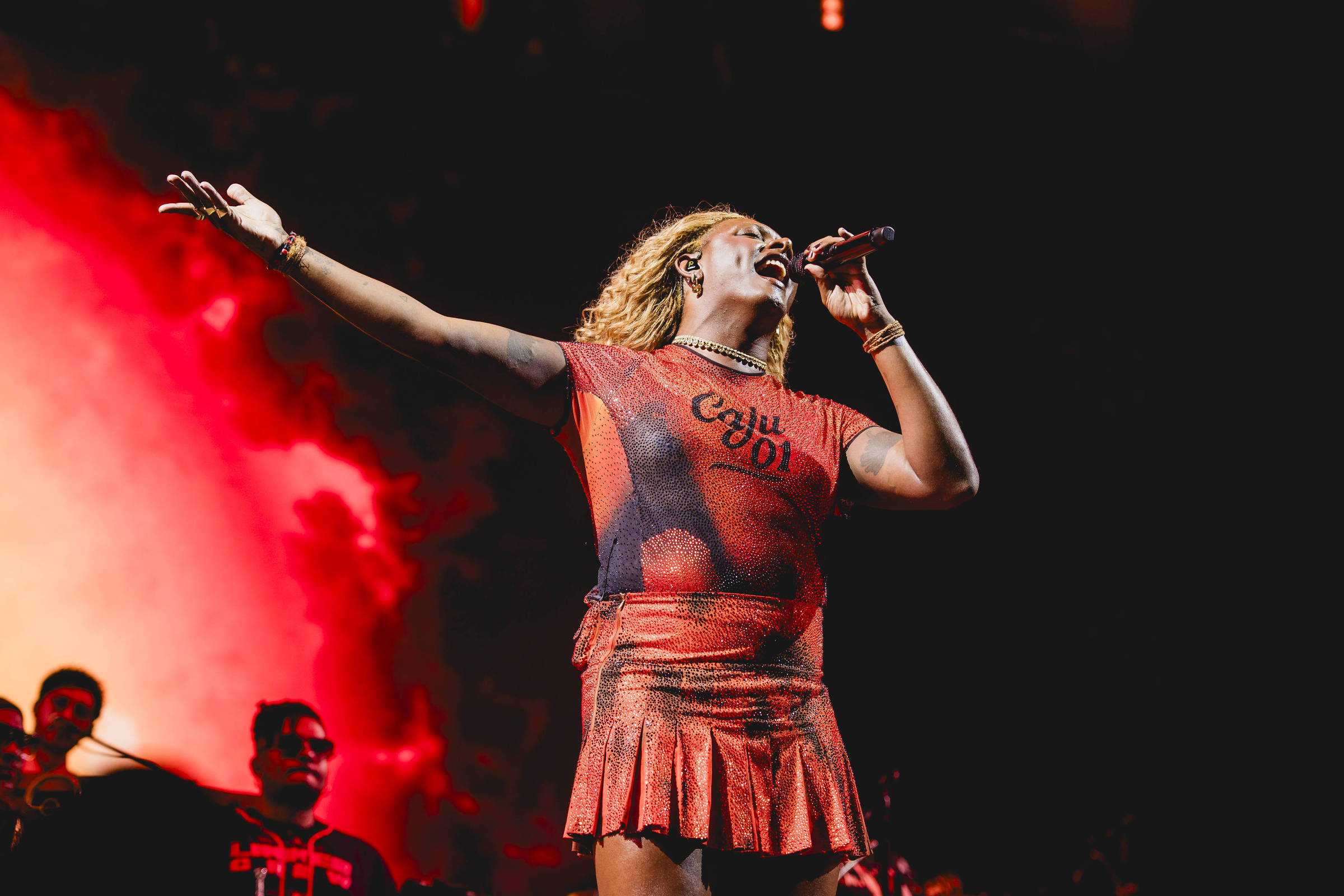 Jards Macalé leva público a se emocionar no último dia do festival Doce Maravilha