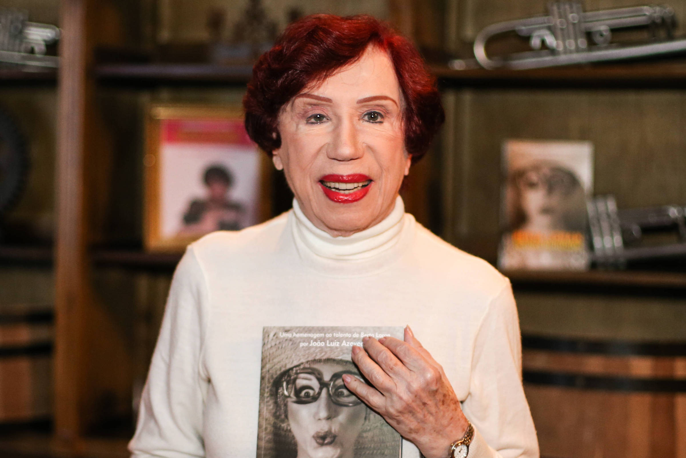 Morre Berta Loran, atriz e comediante que marcou a TV brasileira, aos 99 anos