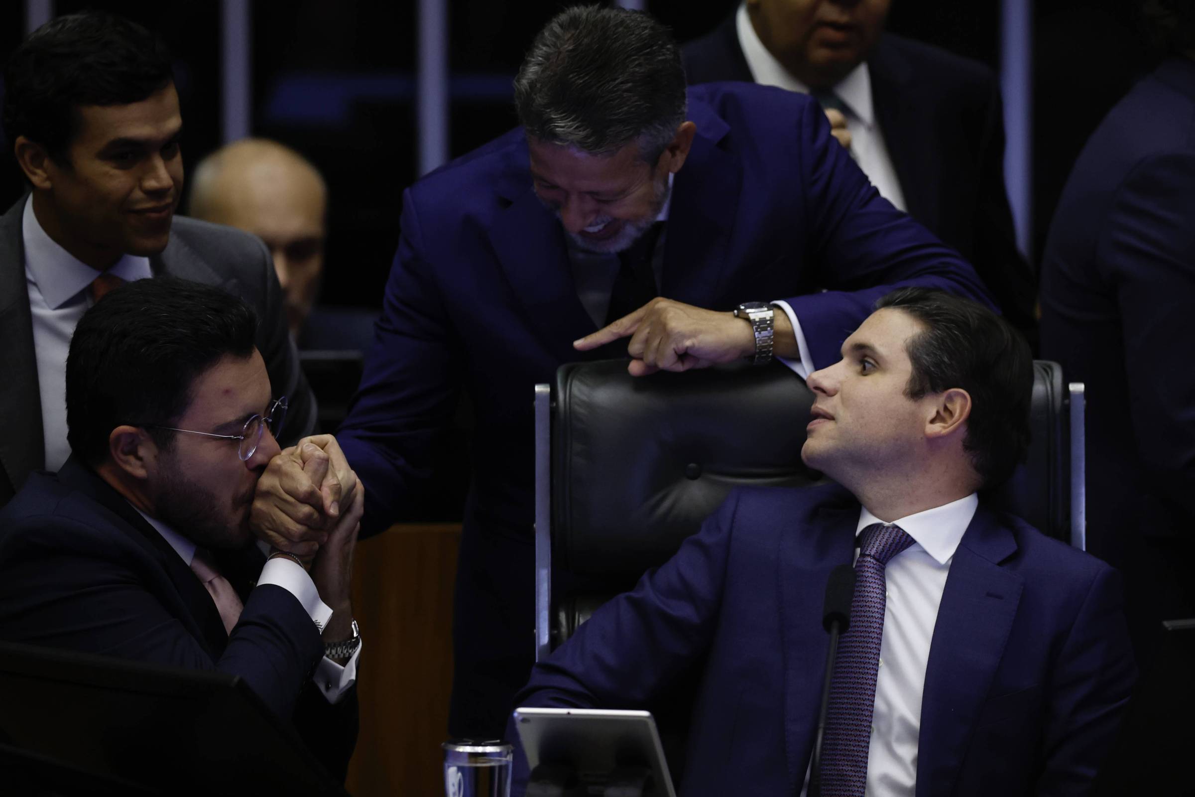 Veja como fica o cálculo do IR com proposta aprovada na Câmara