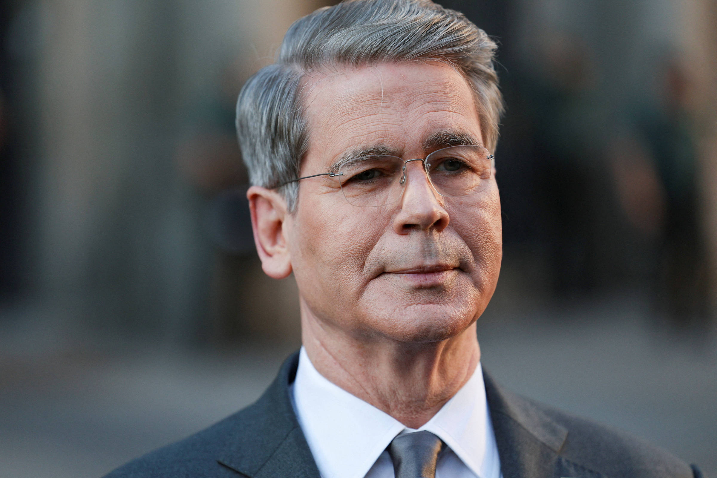 Secretário do Tesouro dos EUA questiona candidatos à presidência do Fed sobre juros