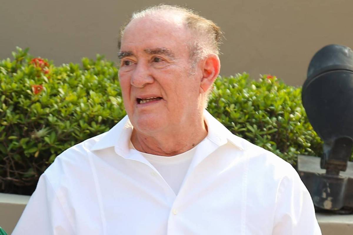 Globo inaugura calçada da fama no Rio de Janeiro para homenagear veteranos da emissora