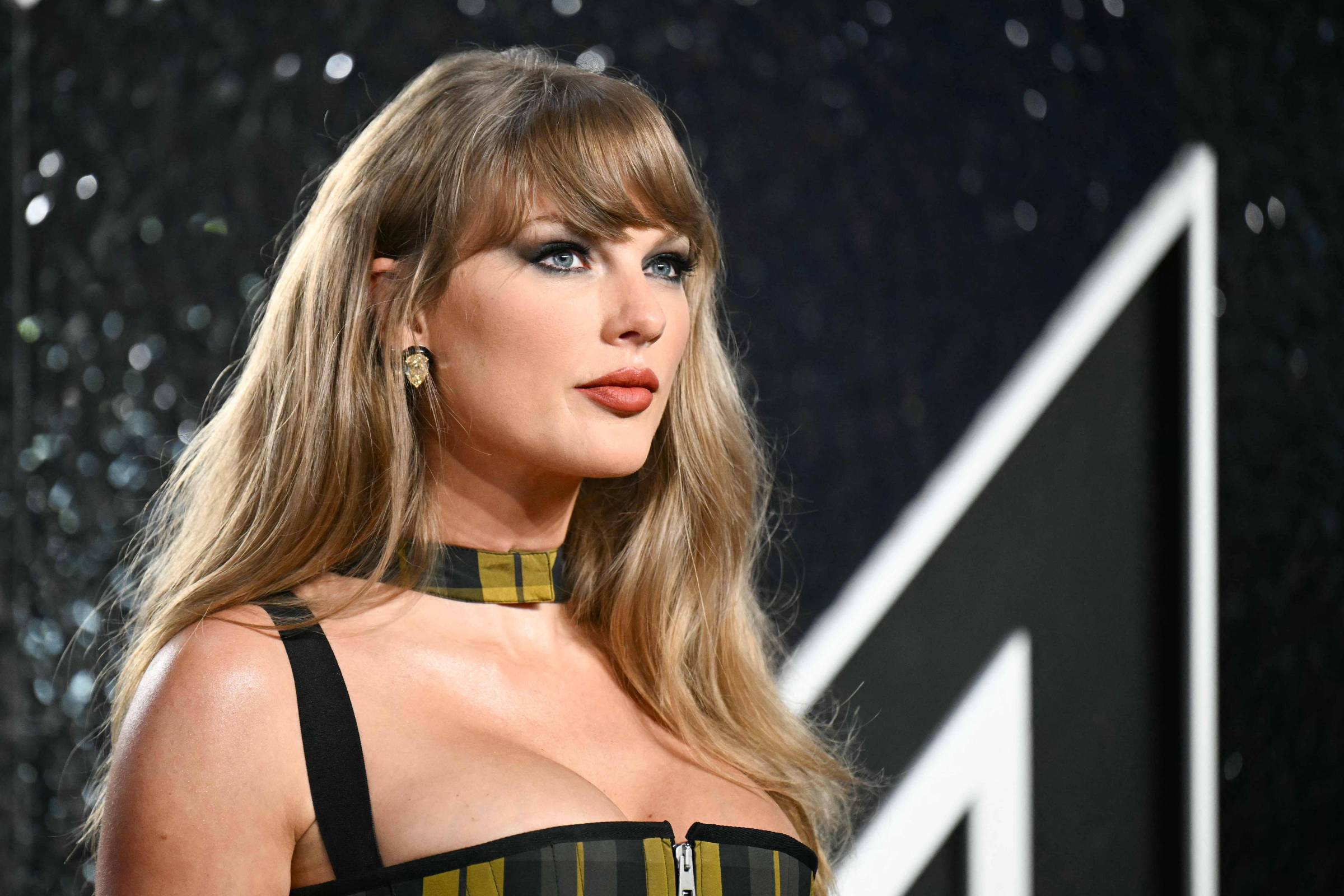 Taylor Swift lança 'The Life of a Showgirl', que divide as opiniões dos críticos