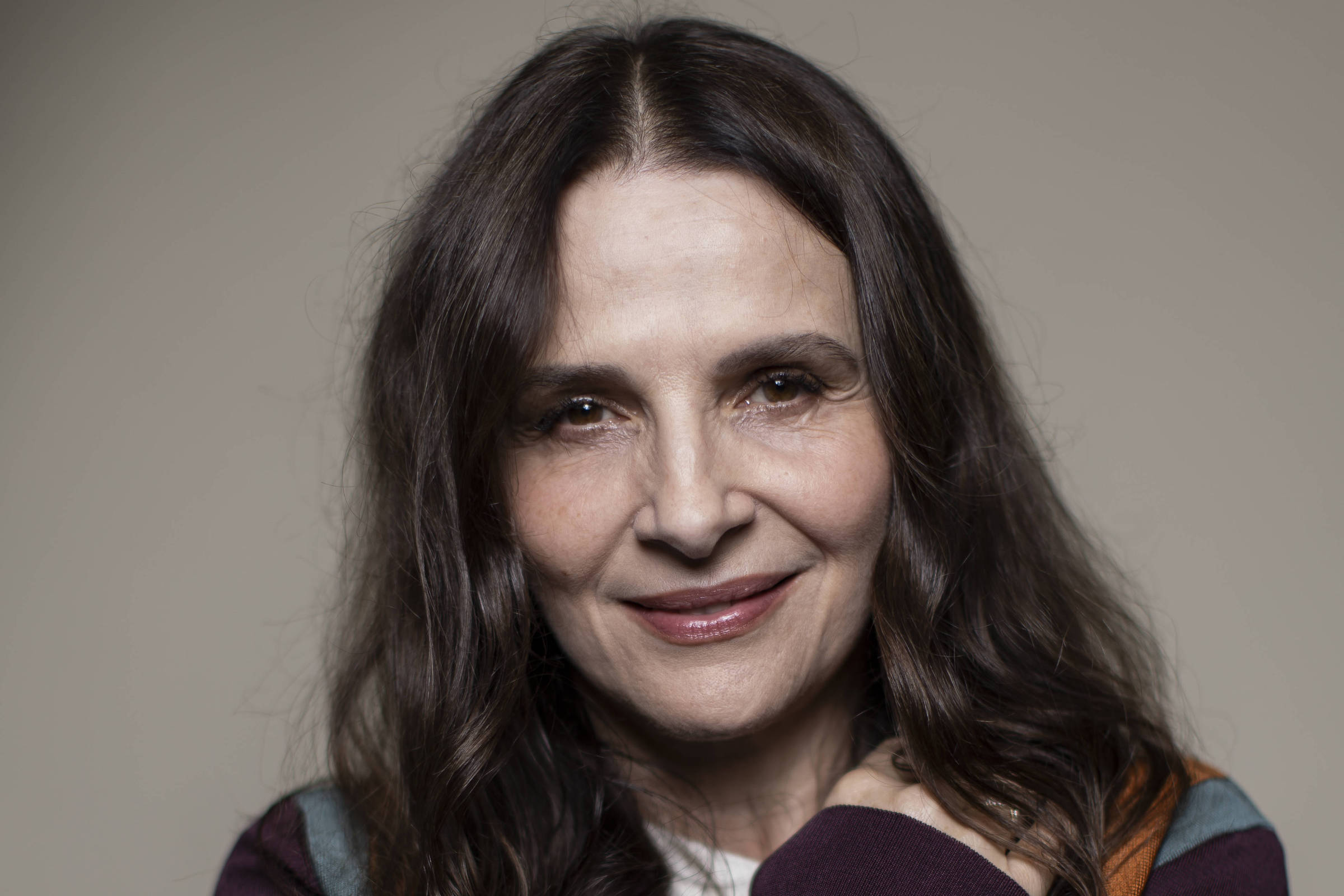 Juliette Binoche afirma que tentou prêmio maior para 'O Agente Secreto' em Cannes