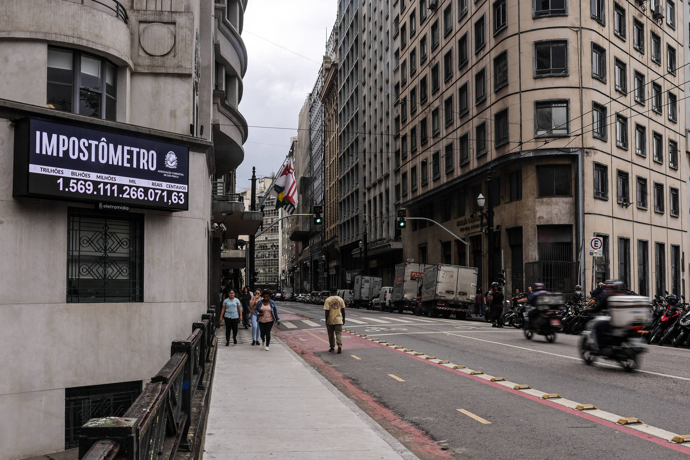 Gasto público teve efeito contracionista sobre o PIB no 1º semestre