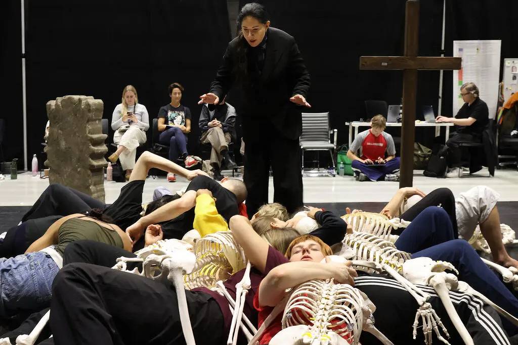 É o projeto mais insano que já fiz, diz Marina Abramovic sobre seu novo épico erótico