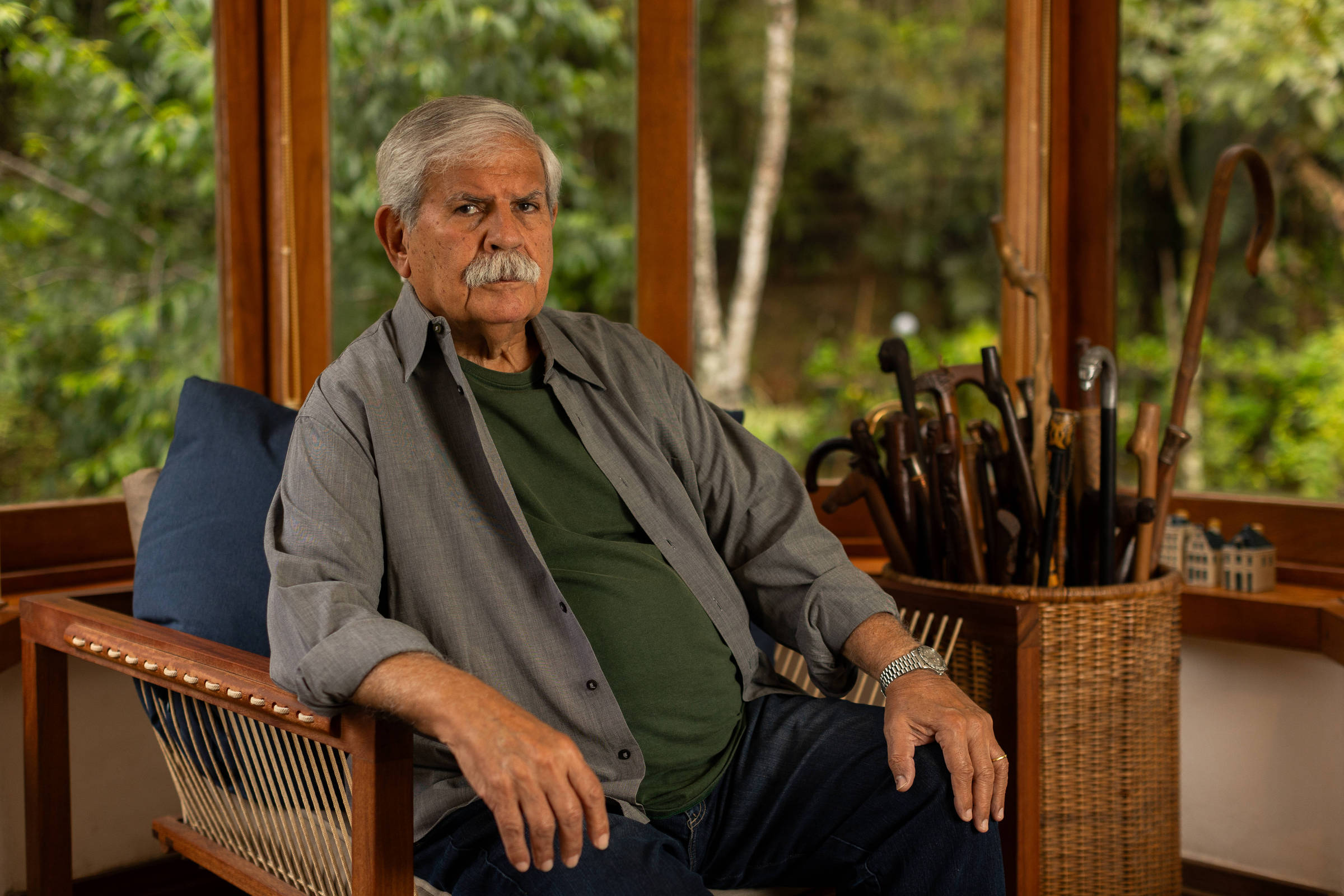 Música brasileira está doente com tanto mau gosto, diz Dori Caymmi