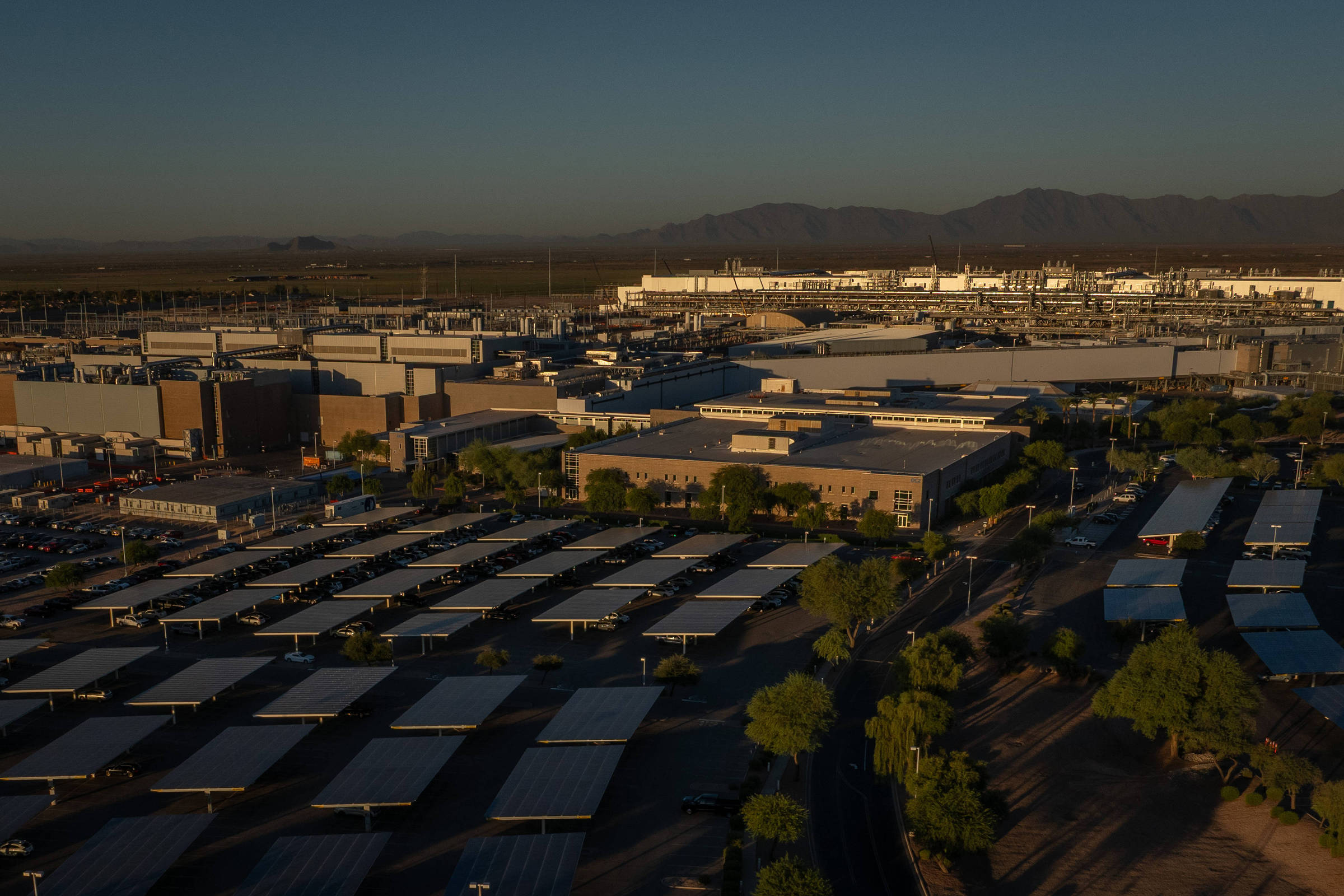 Nova fábrica no deserto do Arizona pode definir futuro da Intel