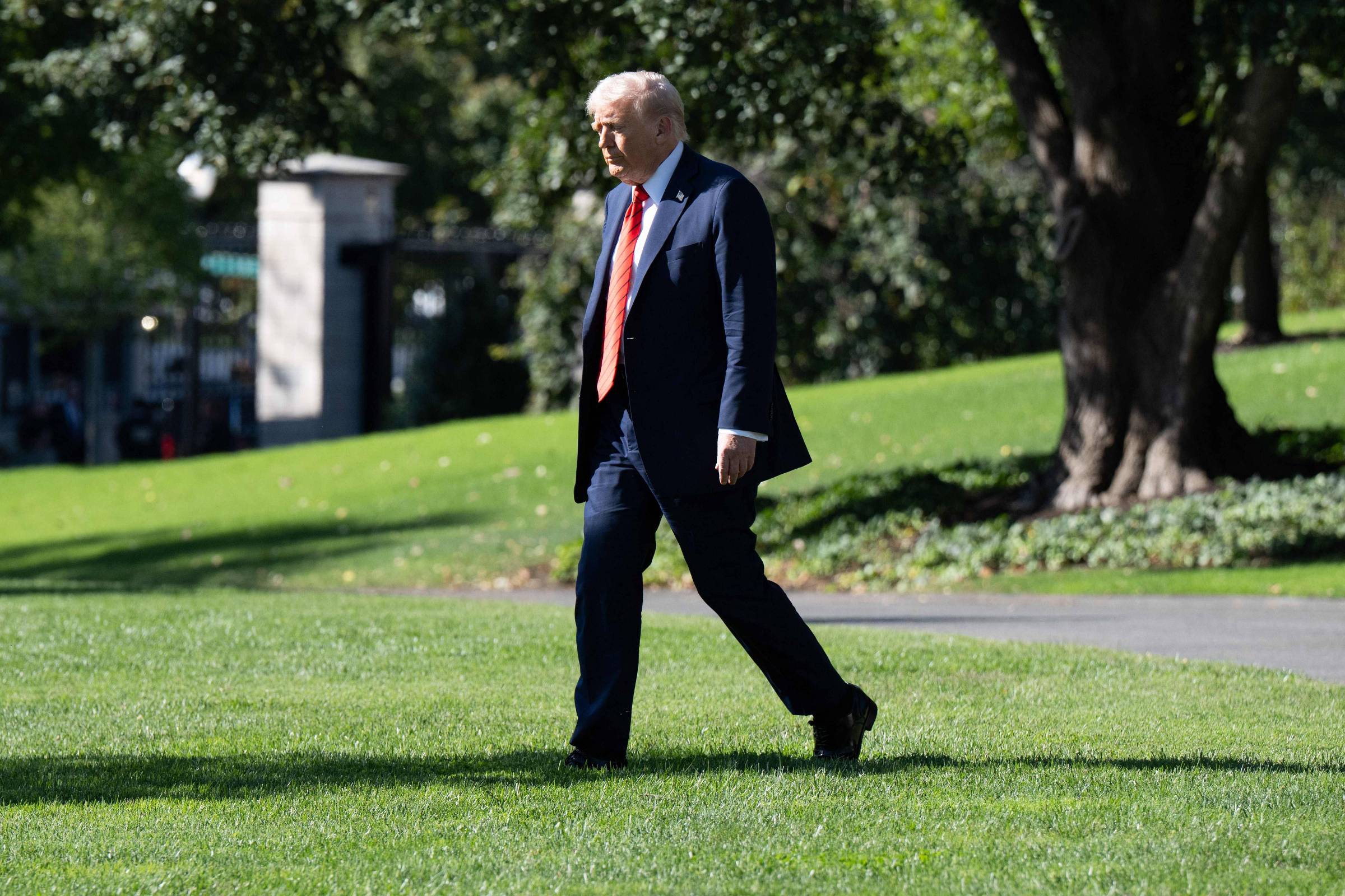 Trump e a estratégia do louco: o fim do estadista tradicional