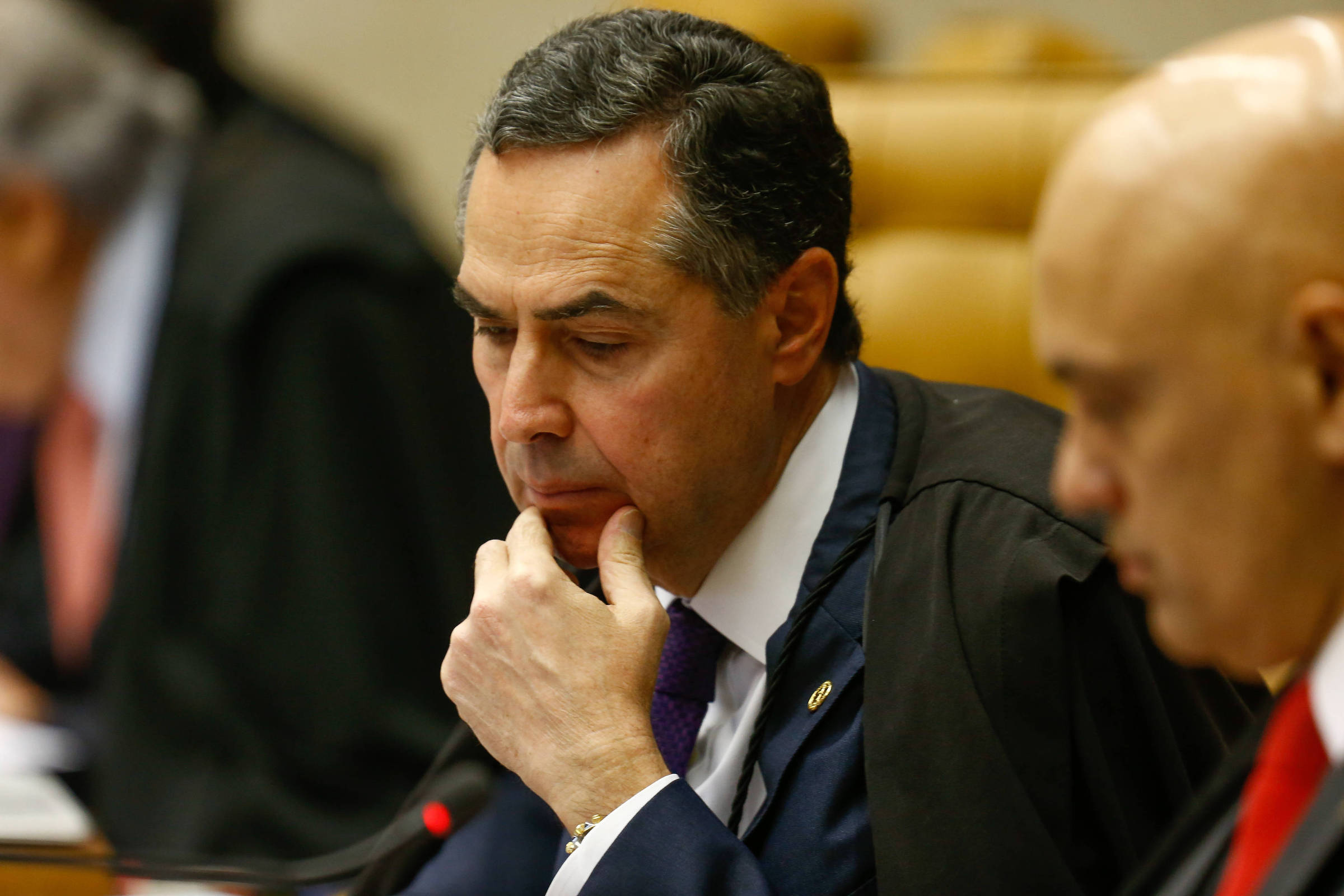Barroso personificou virada no STF do lavajatismo para o embate com Bolsonaro