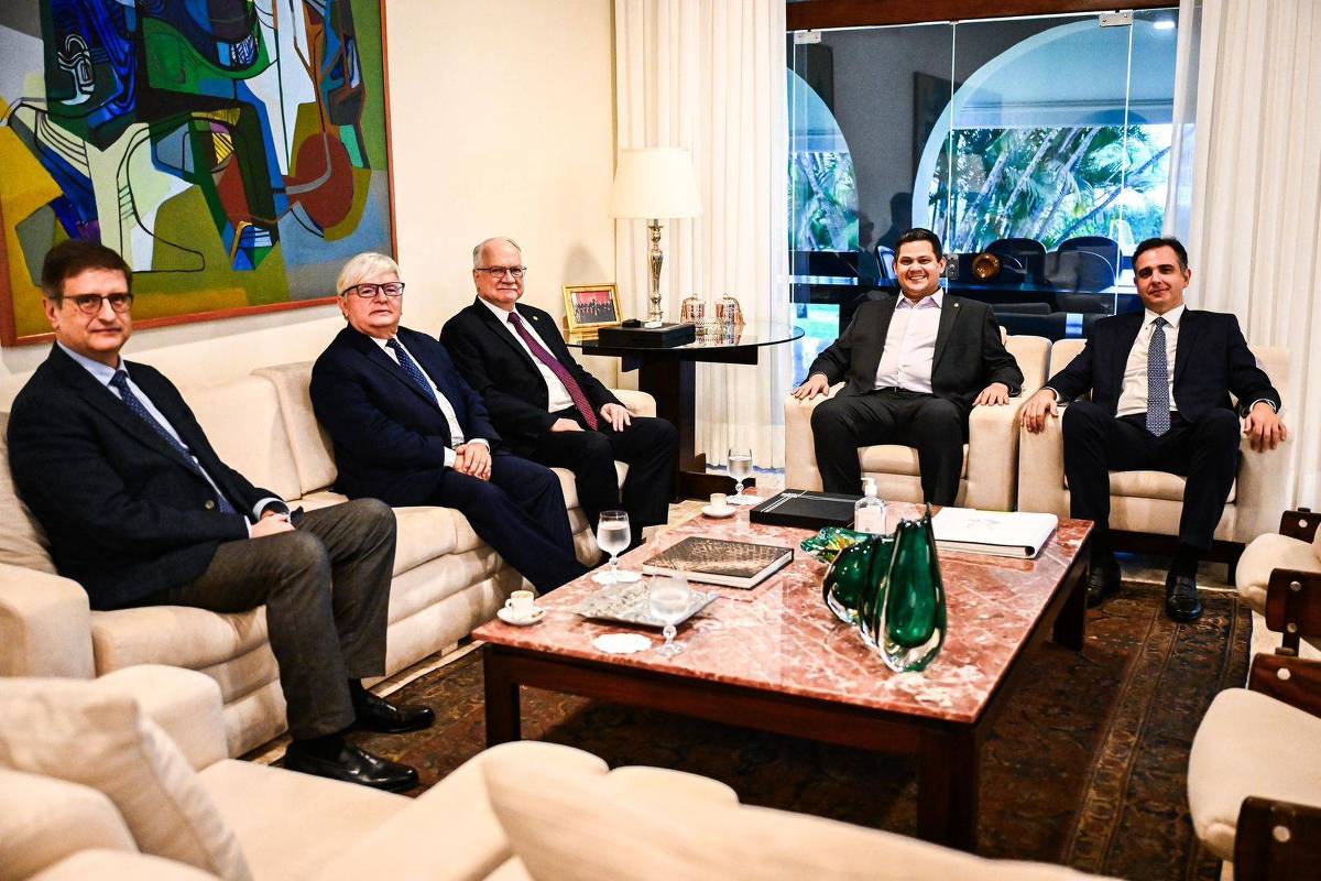 Pacheco, de olho no STF, participa de reunião de Alcolumbre com cúpula do Judiciário