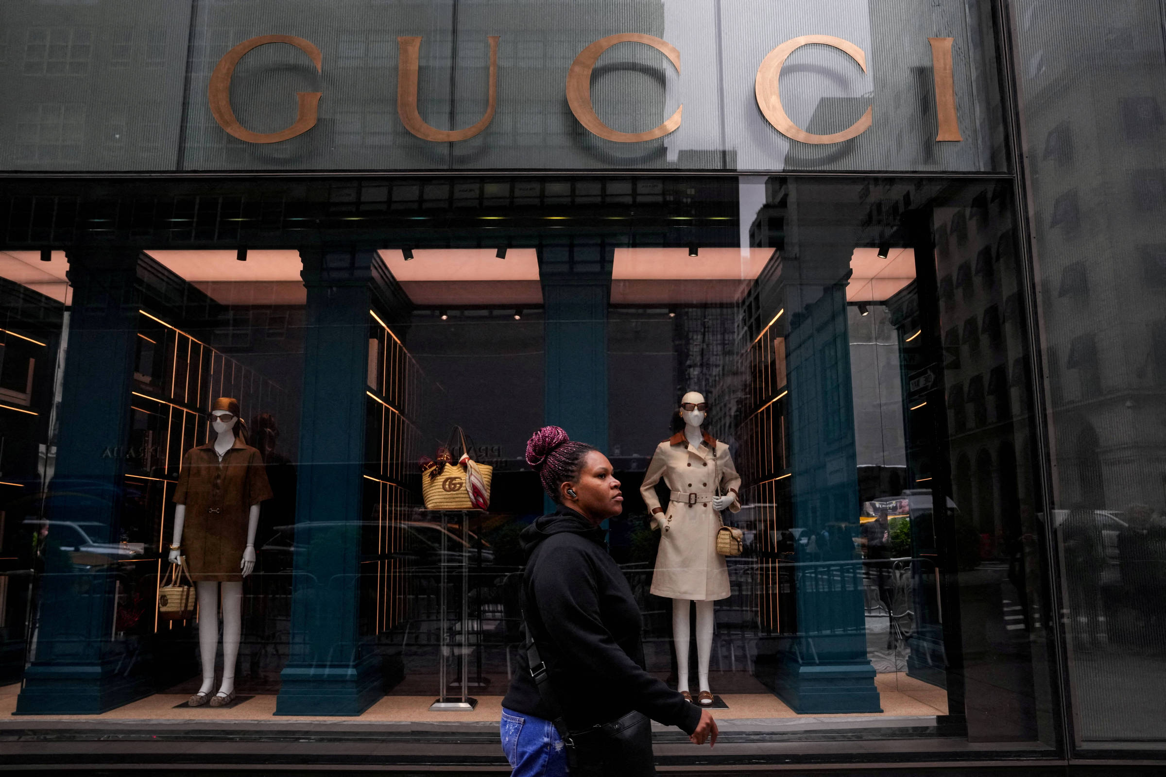 UE multa Gucci, Chloé e Loewe em quase R$ 1 bilhão por violarem regras de concorrência