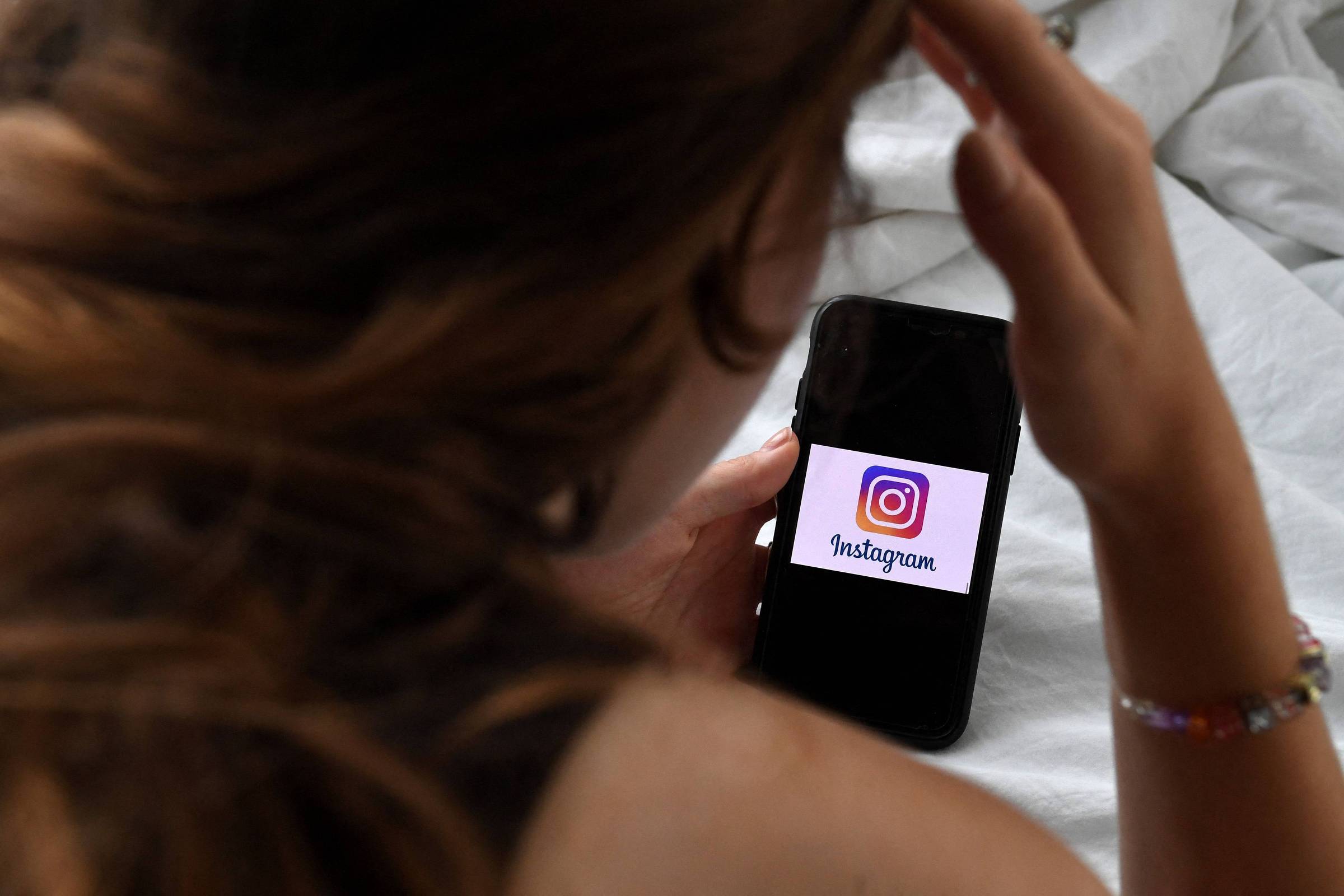 Instagram adota sistema de classificação indicativa de filmes para limitar conteúdo para adolescentes