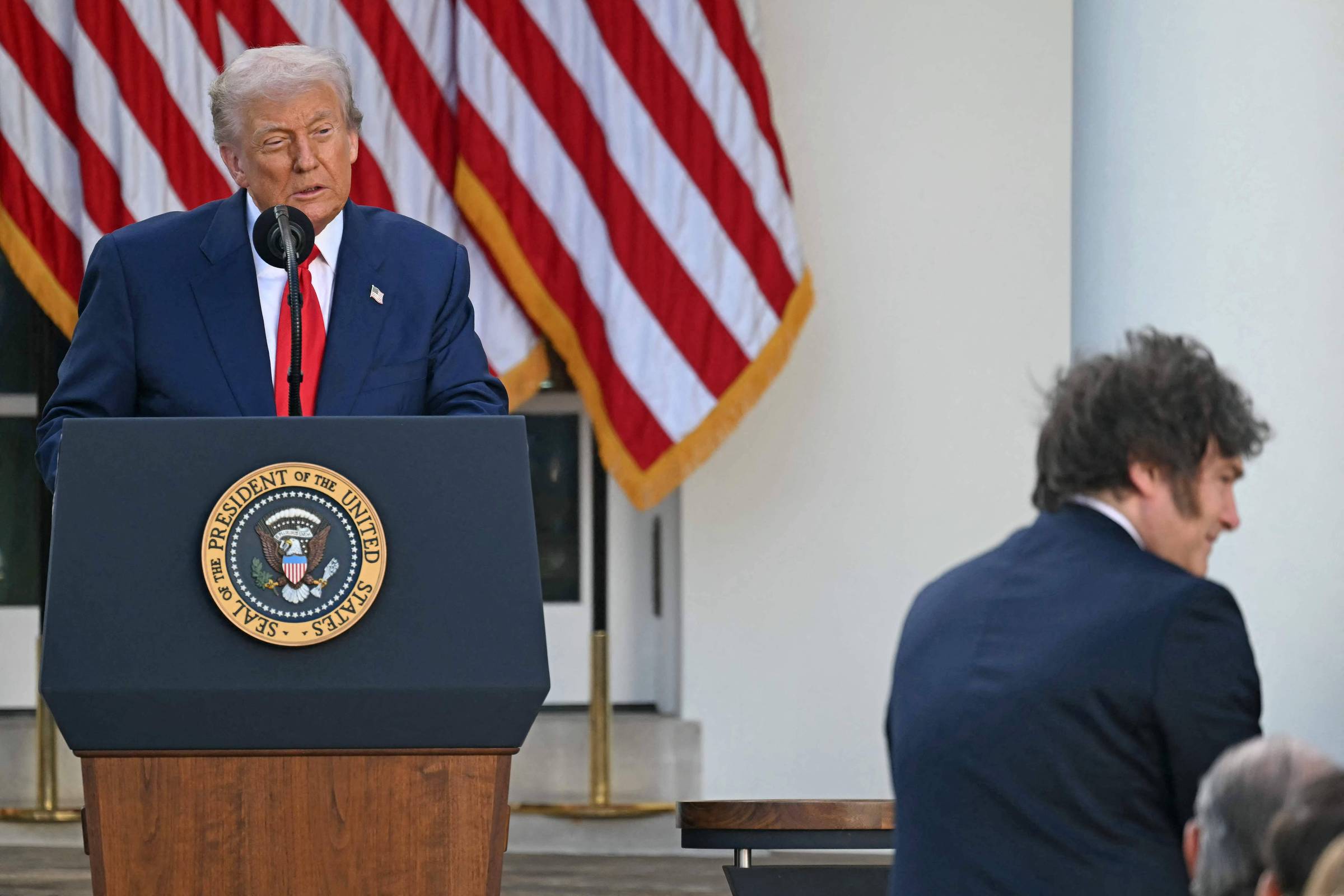 Recepção de Trump frustra aliados de Milei e municia oposição em corrida pelas eleições legislativas